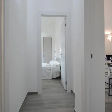 Stunning In Apartment Olia Speciosa