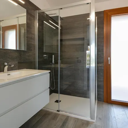 Apartment Stunning In Olia Speciosa