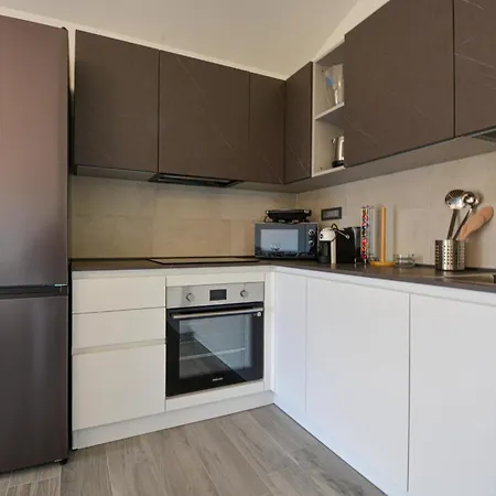 Stunning In Olia Speciosa